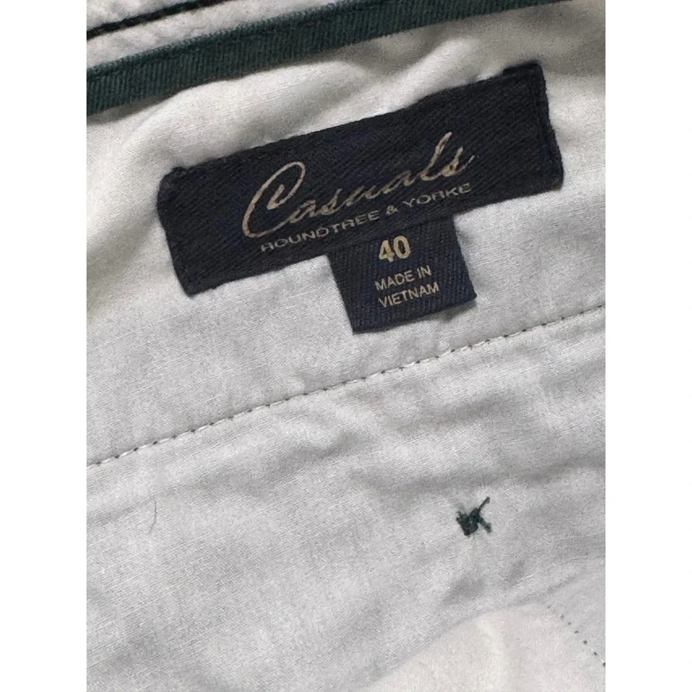 Roundtree & Yorke Chino Shorts Mens 40 Green Relaxed Fit Cotton Twill NWT Top 40